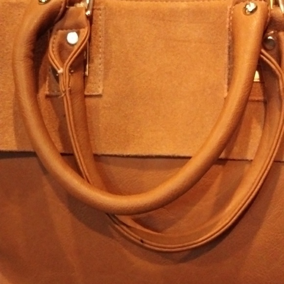 Two-toned Tan Leather & Suede Handbag/Purse with Golden Hardware - Picture 5 of 15